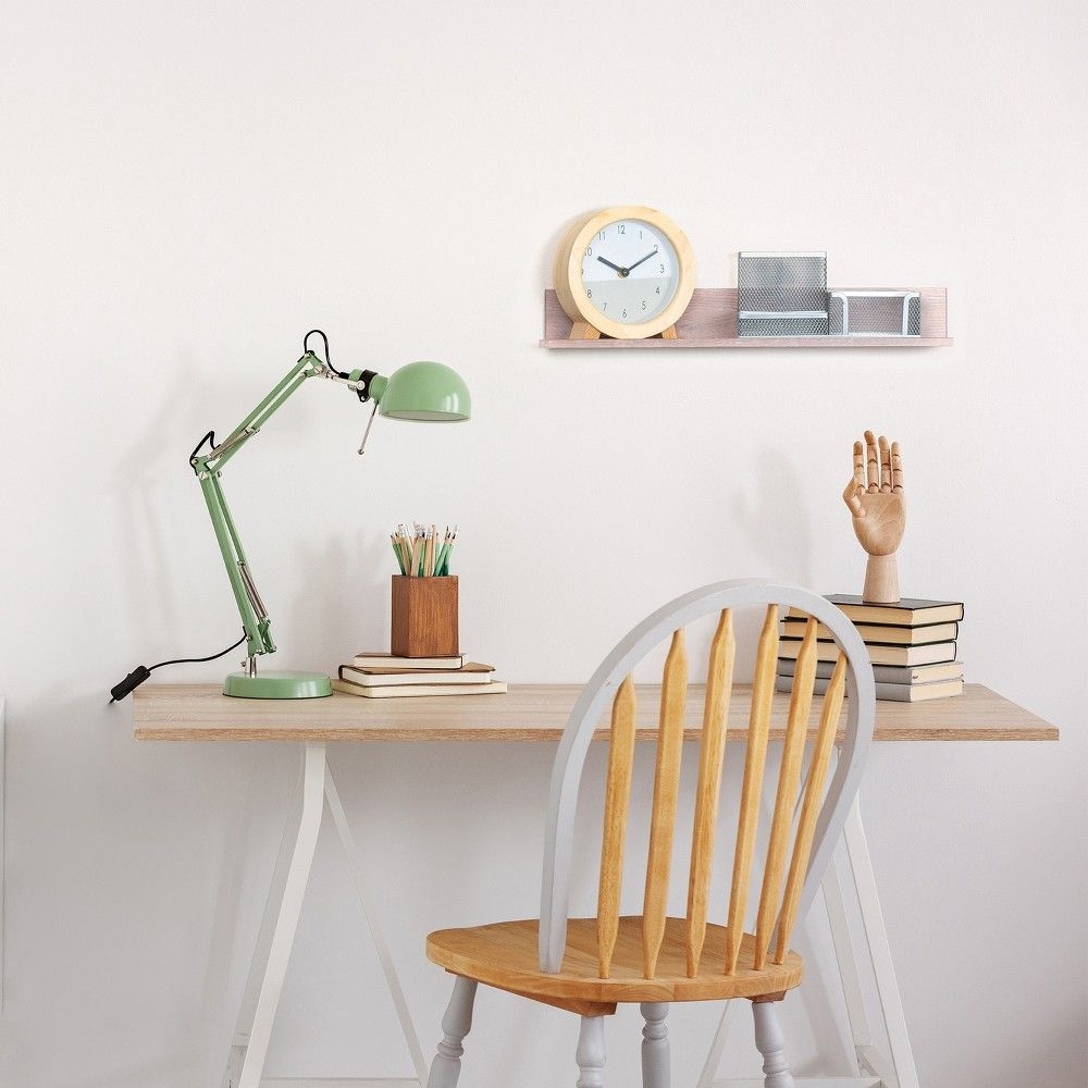 Hangman Products No-Stud Floating Shelf (18 In.; Barn Wood)