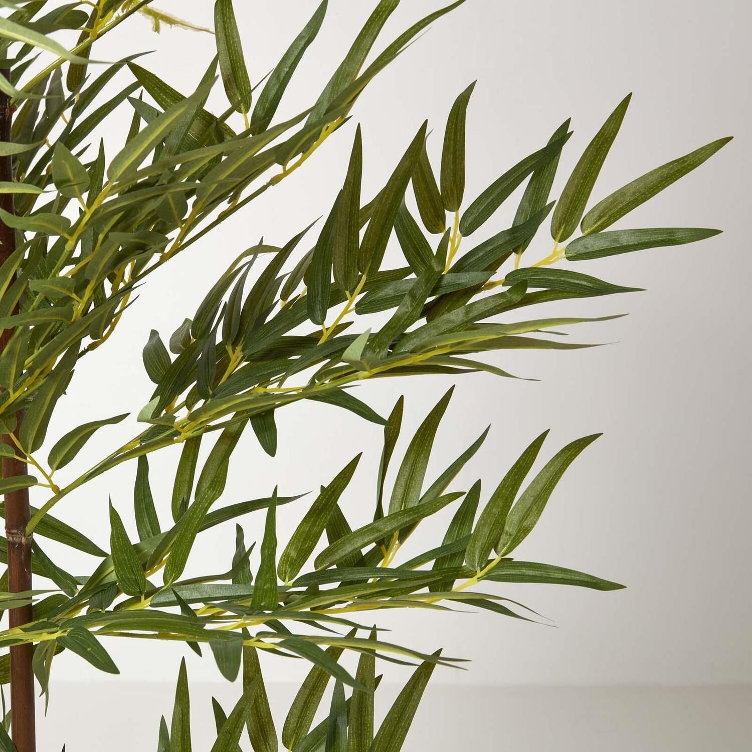 Homescapes Green 5ft Bamboo Tree Artificial Plant with Pot, 155 cm - Green (flowers), black (pot)