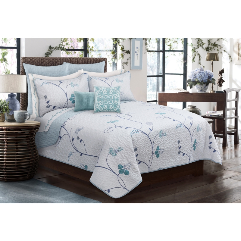 Shillington Floral Quilt Set