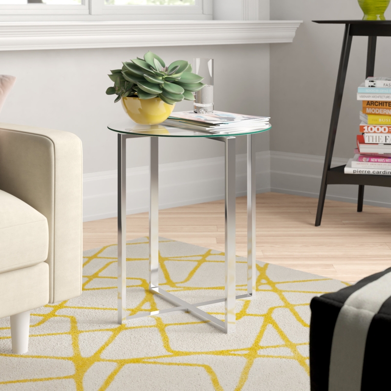 Vickiana End Table