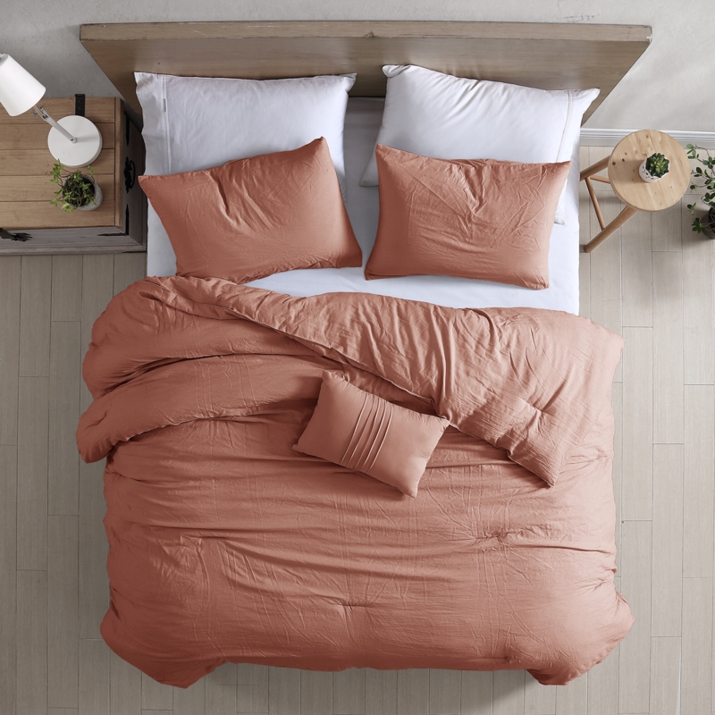 4-Piece Garment-Washed Comforter Set Beck