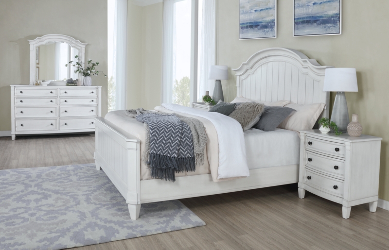 Alarcon  Platform 4 Piece Bedroom Set