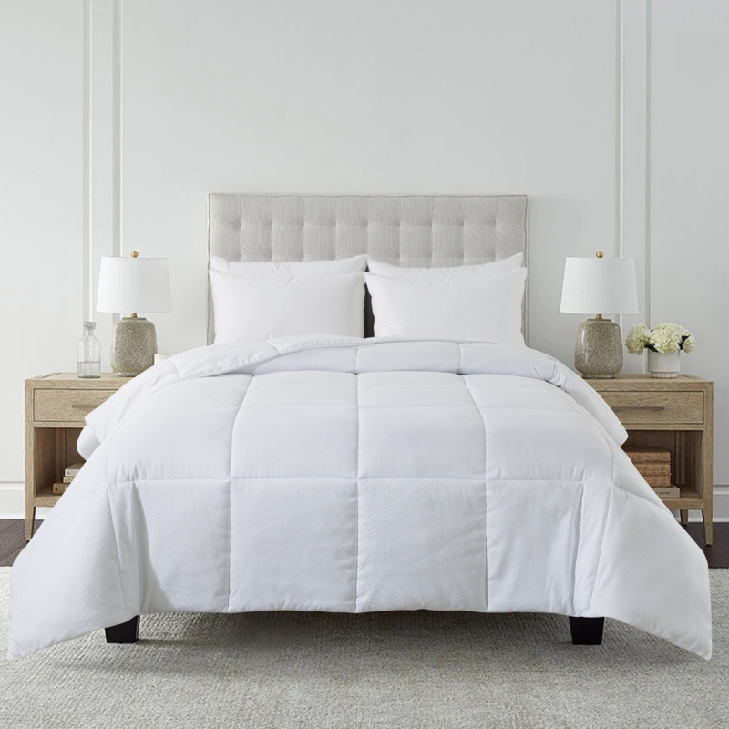 All Season Polyester Down Alternative Comforter