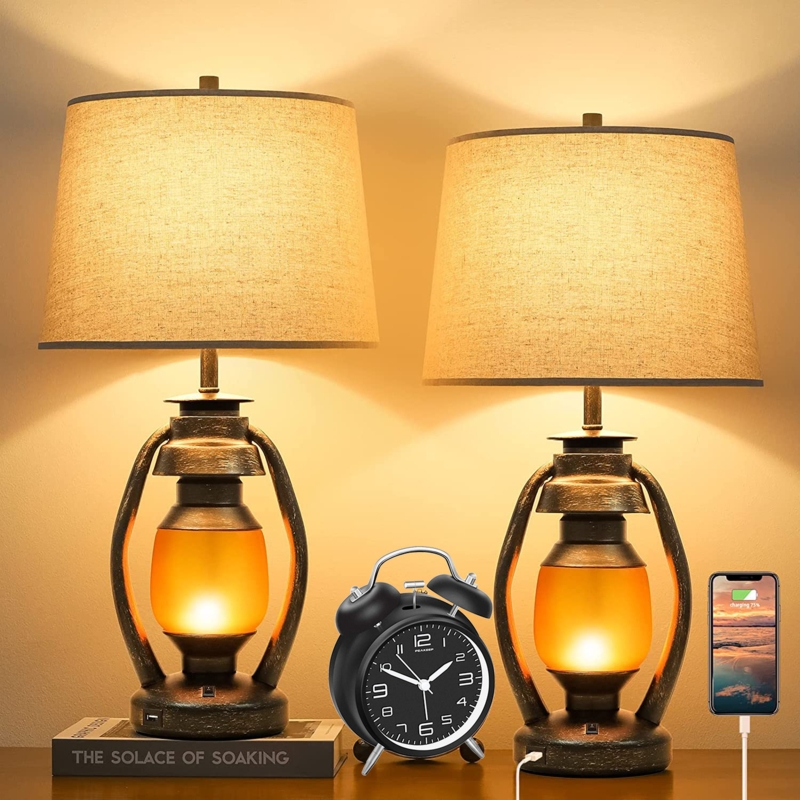 Annerike Metal USB Table Lamp
