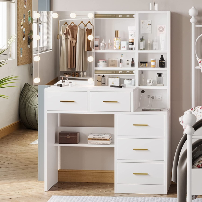 Ashwani Vanity