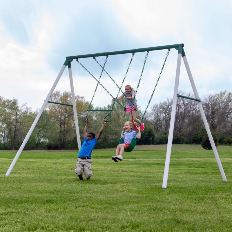Backyard Discovery Big Brutus Swing Set