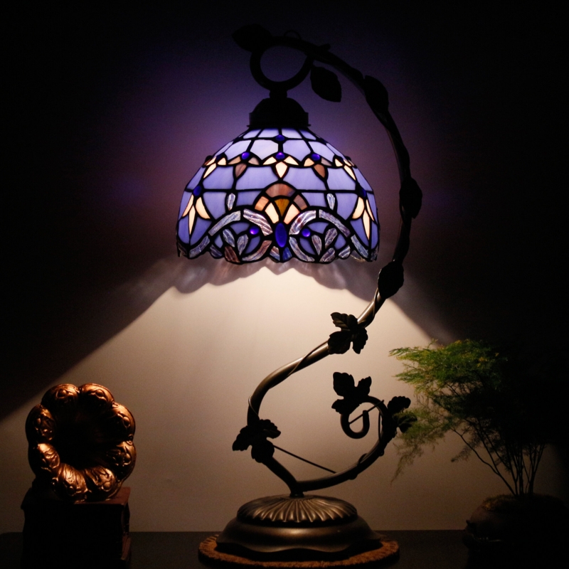 Bladenboro Metal Lamp