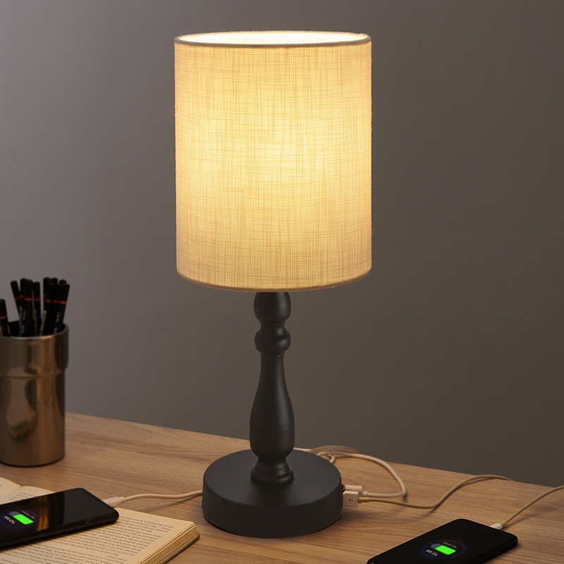 Cearra Metal USB Table Lamp