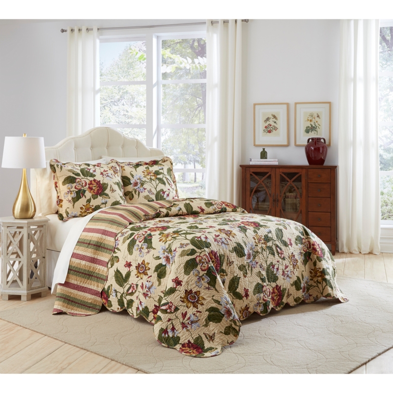Laurel Springs Reversible Bedspread Set