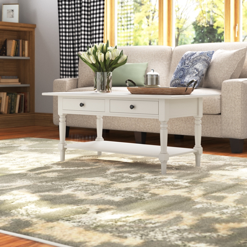 Tuoi Coffee Table
