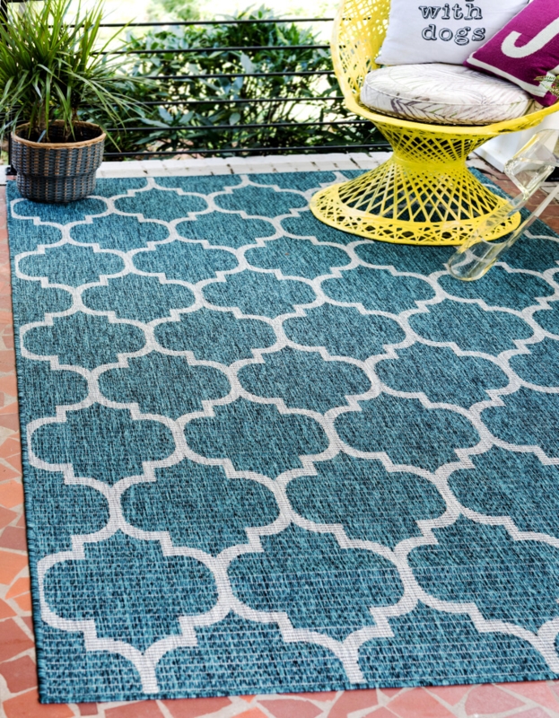 Annetrude Geometric Teal Indoor / Outdoor Area Rug