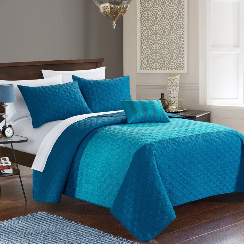 Arnaz Modern & Contemporary Geometric Shapes Quilt Set