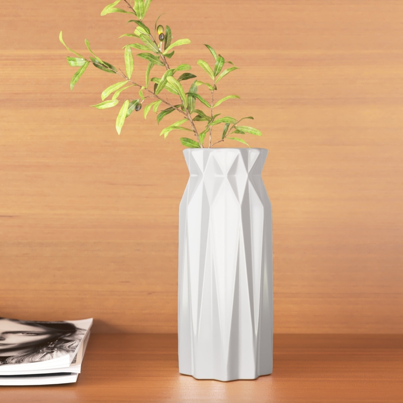 Babatunde Ceramic Table Vase