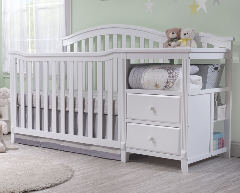 Berkley 4-in-1 Convertible Crib and Changer
