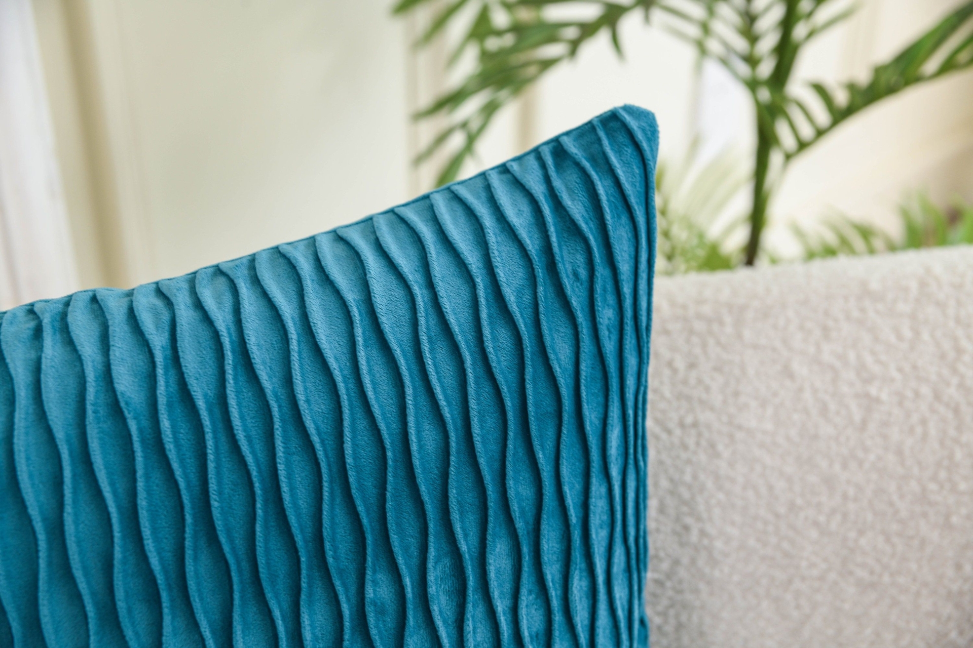 Decorative Luxurious Wave Pattern Teal Colour Cushion Covers for Living Room Sofa Couch Bed 45cm , 50cm & 55cm