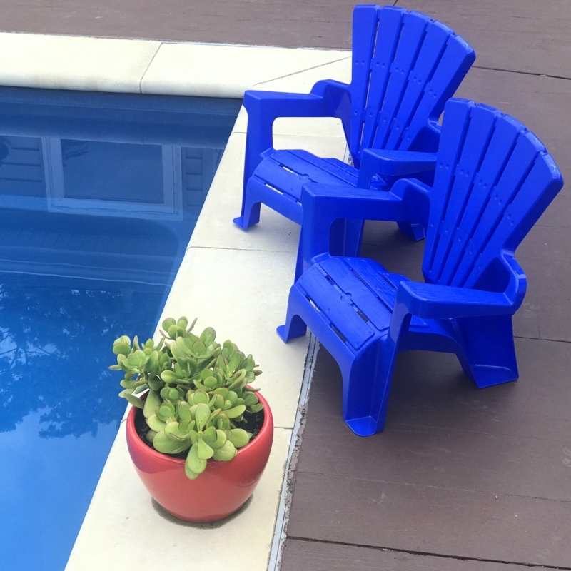 Eslinger Kids 6.5'' Outdoor Table Or Chair Chair and Ottoman