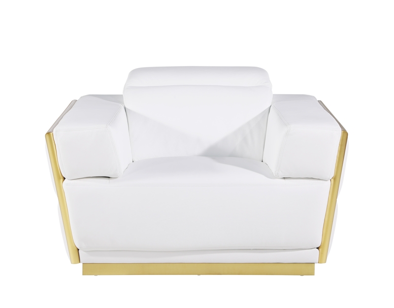 Hadice Wide Tufted Top Grain Genuine Leather Chair