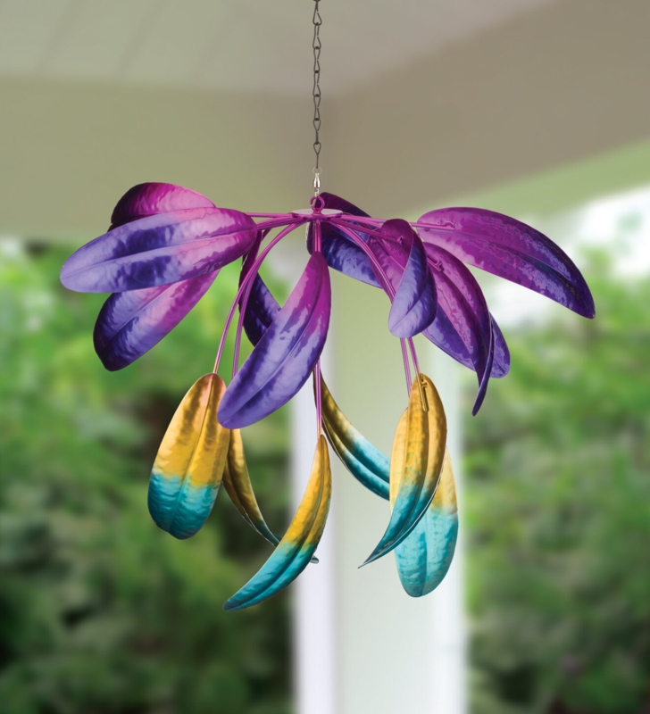 Hanging Wind Spinner - Leaf