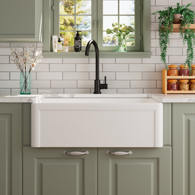 Harvest 30" L x 20" W Farmhouse Kitchen Sink with Sink Grid and Basket Strainer Included