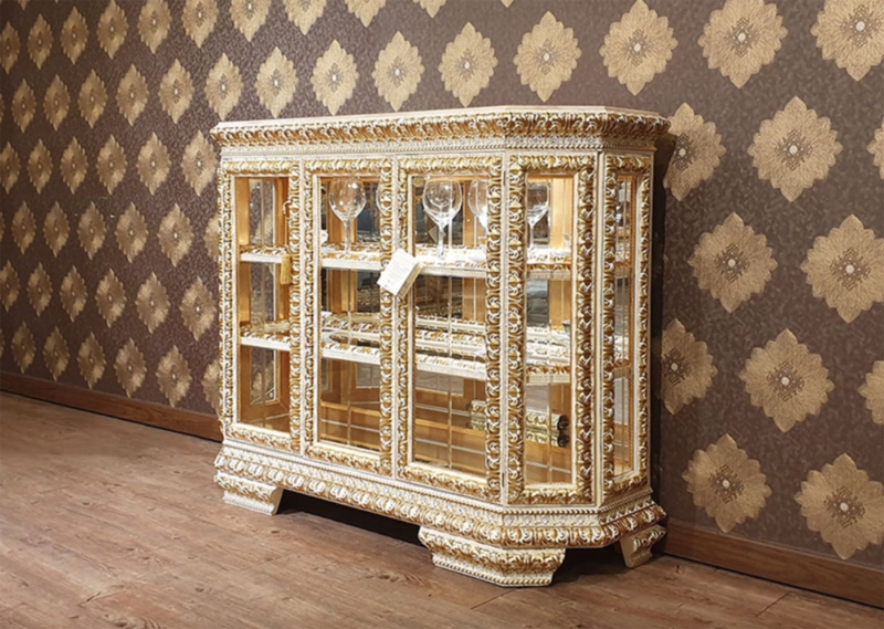 Hoseia Dining Cabinet