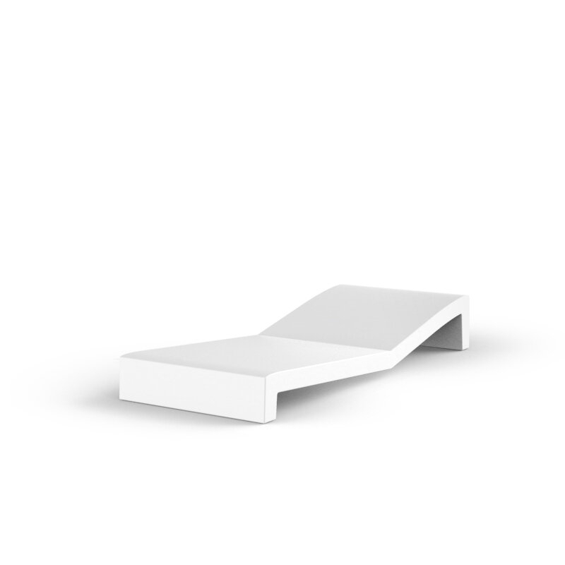 Jut Outdoor Chaise Lounge