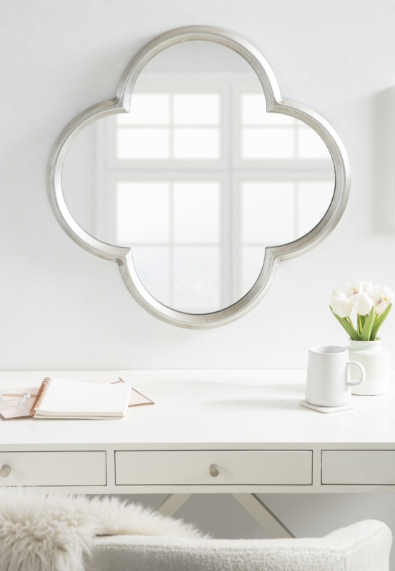 Kate And Laurel Krisi Scalloped Framed Wall Mirror 28X28 Gold