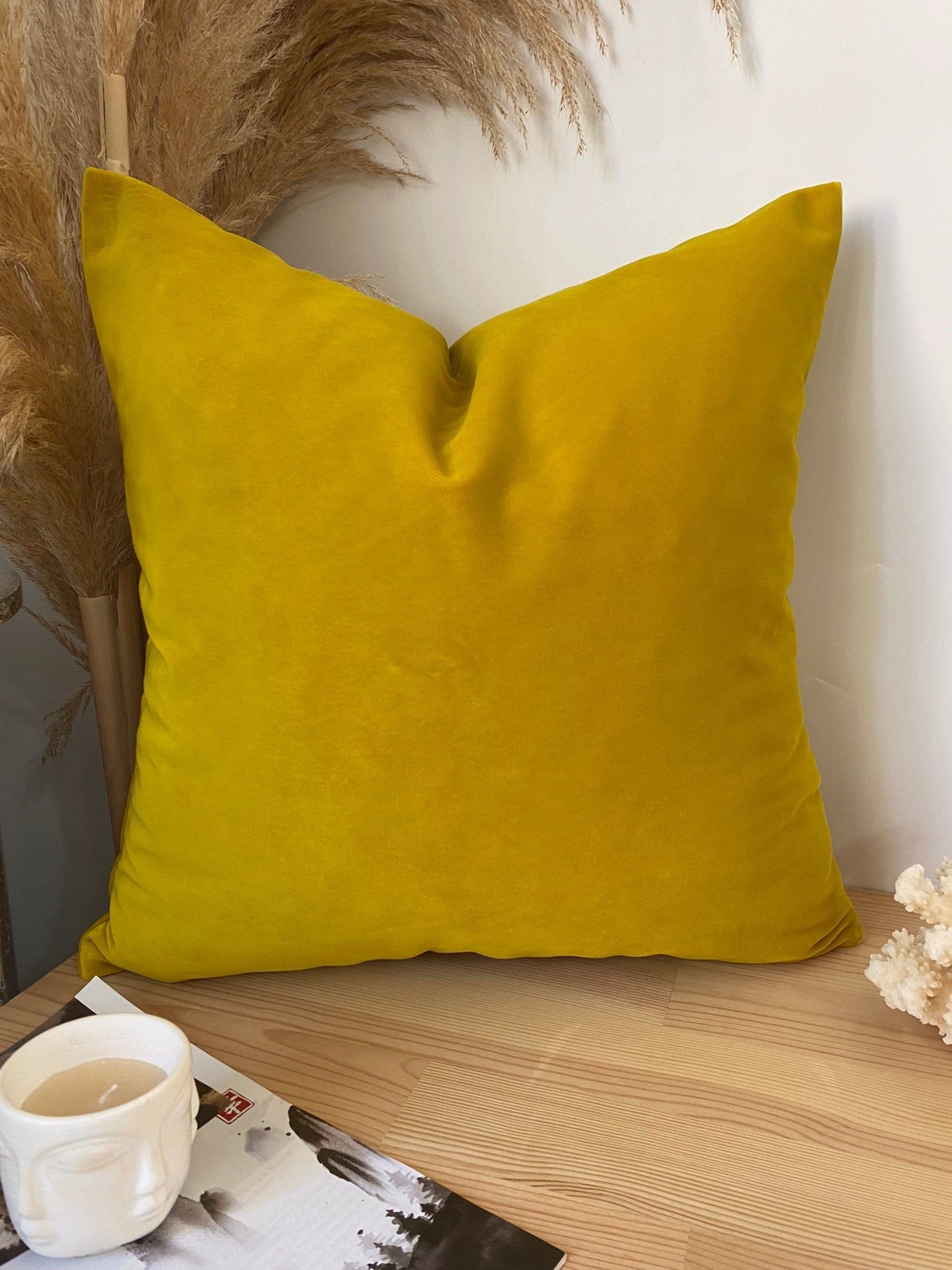 Luxurious Lemon Yellow Velvet Pillow Cover: Revive Your Home's Color with Turkish Weaving Elegance (Available in All Sizes)