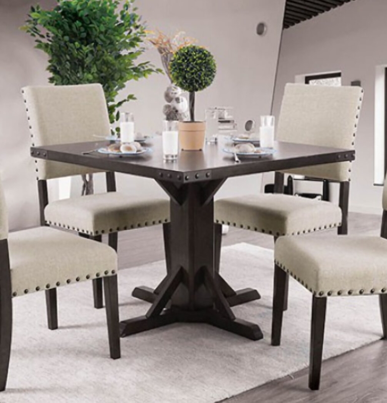 Magn Dining Table