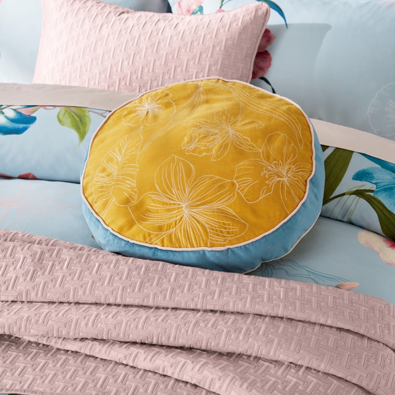 New Hampton Embroiderd Throw Pillow