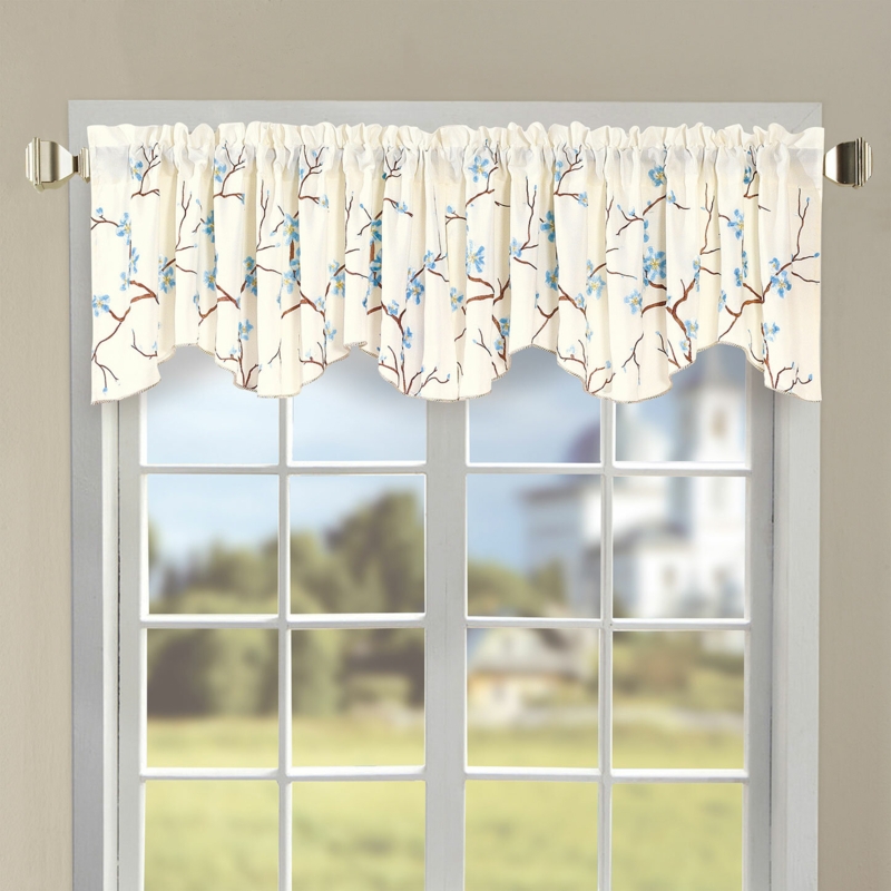Orrstown Floral Scalloped 60'' Window Valance