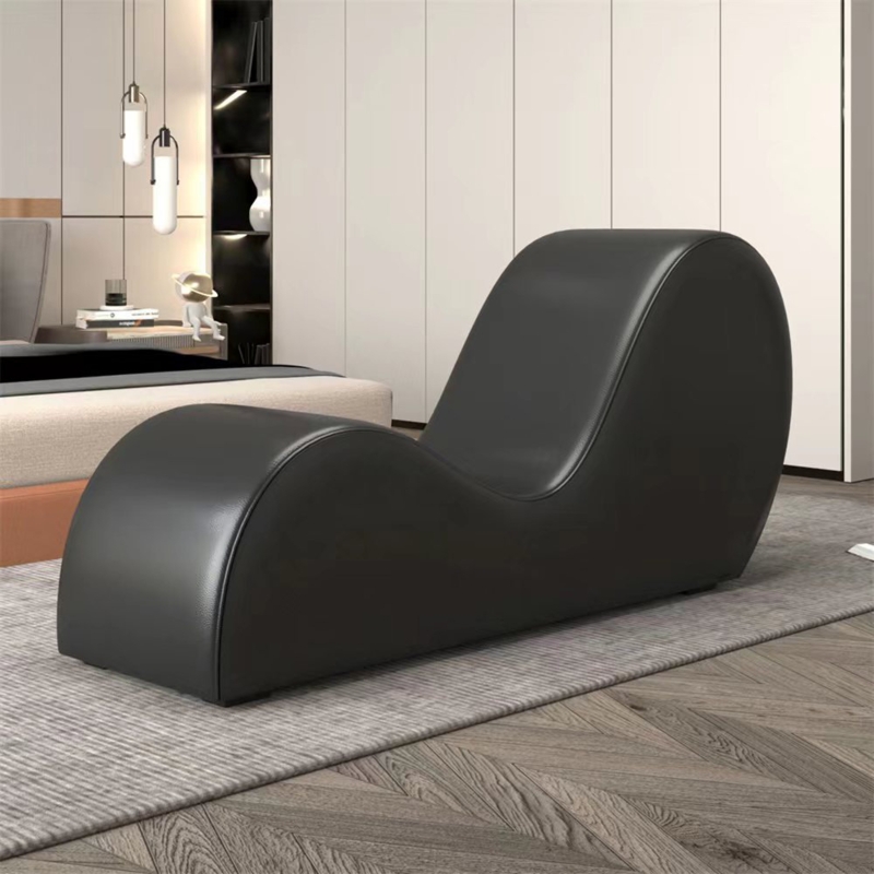 Quante Faux Leather Chaise Lounge