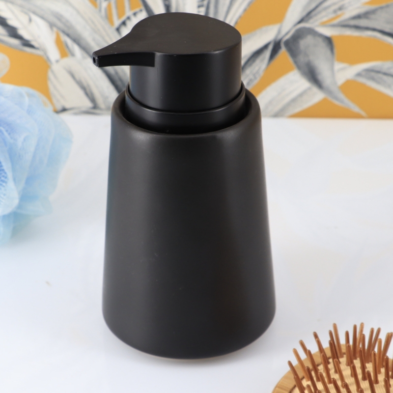 Smooth Bathroom Hand Soap Dispenser 14 fl oz
