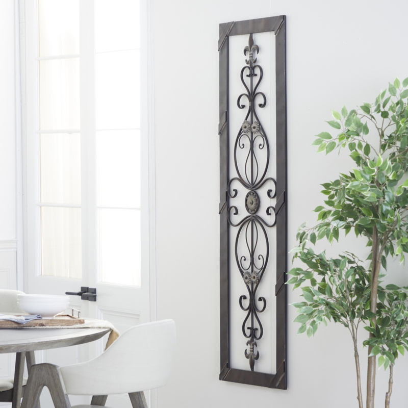 Traditional Plants & Flowers Wall Decor on Metal
