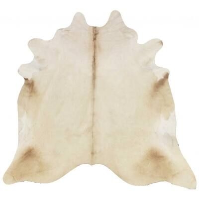 HomeRoots Dahlia Natural 5 ft. x 6 ft. Specialty Abstract Cowhide Area Rug