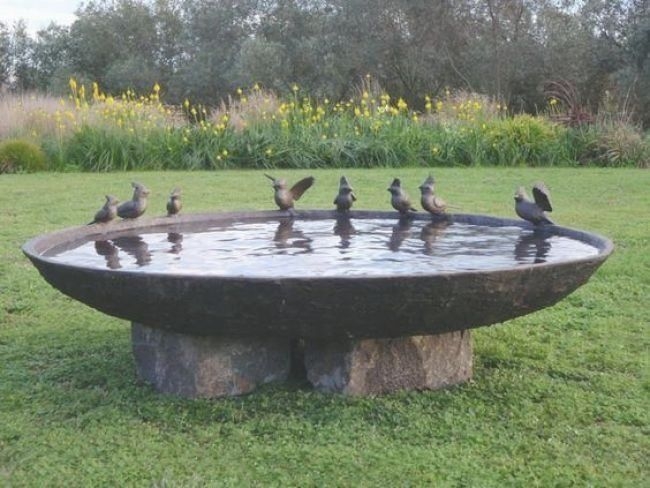 30+ Cute DIY Bird Bath Ideas To Enhance Your Garden - - Modern Design ...