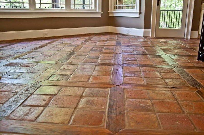Antique Spanish Terracotta Floor Tiles Pattern