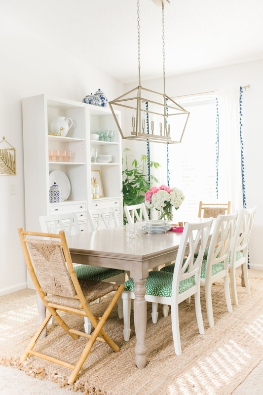 Bright Coastal Dining Room with Natural Accents