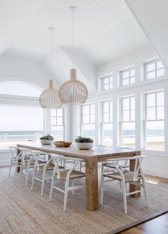 Bright Coastal Dining Room with Natural Wooden Table