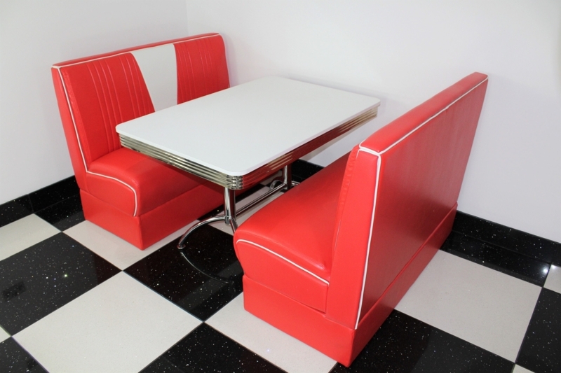 Classic 1950s Red Retro Diner Booth Seating