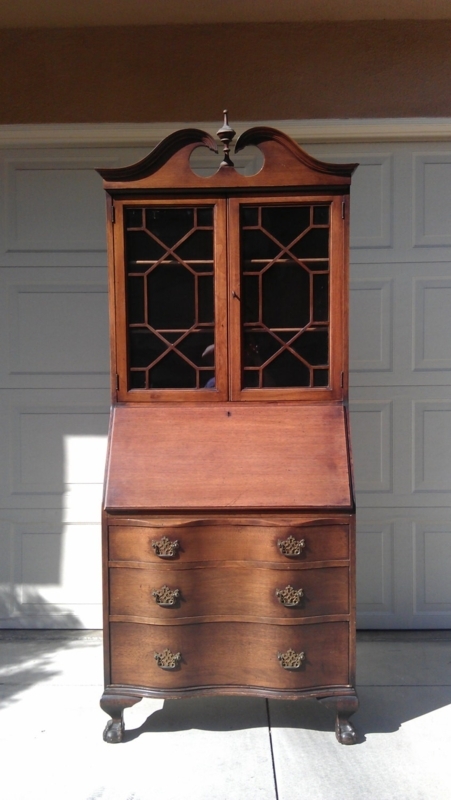 Classic Wooden Secretary Desk with Hutch Storage