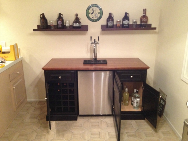 Compact Home Bar Cabinet with Mini Fridge and Shelving