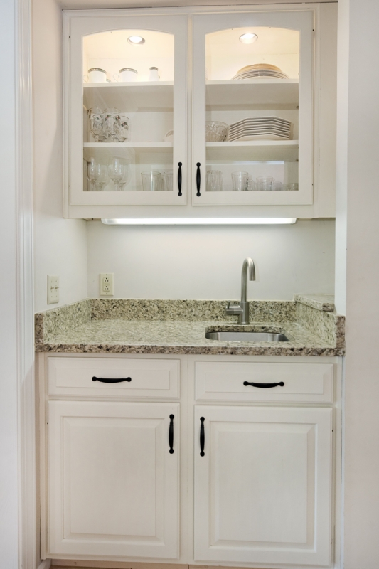 Compact White Wet Bar Cabinet with Granite Countertop