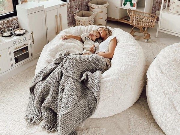 Cozy Plush Bean Bag Chair for Family Comfort