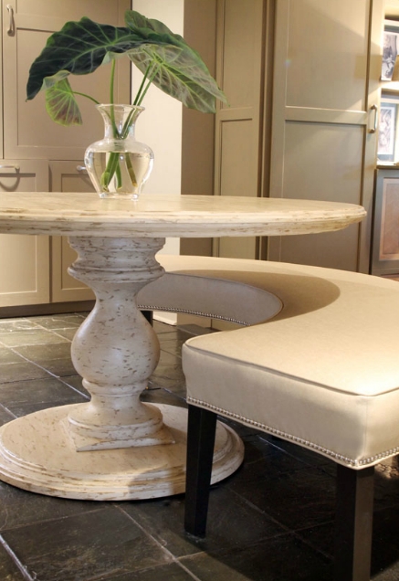 curved bench for dining table... | Dining table with bench, Dining room ...