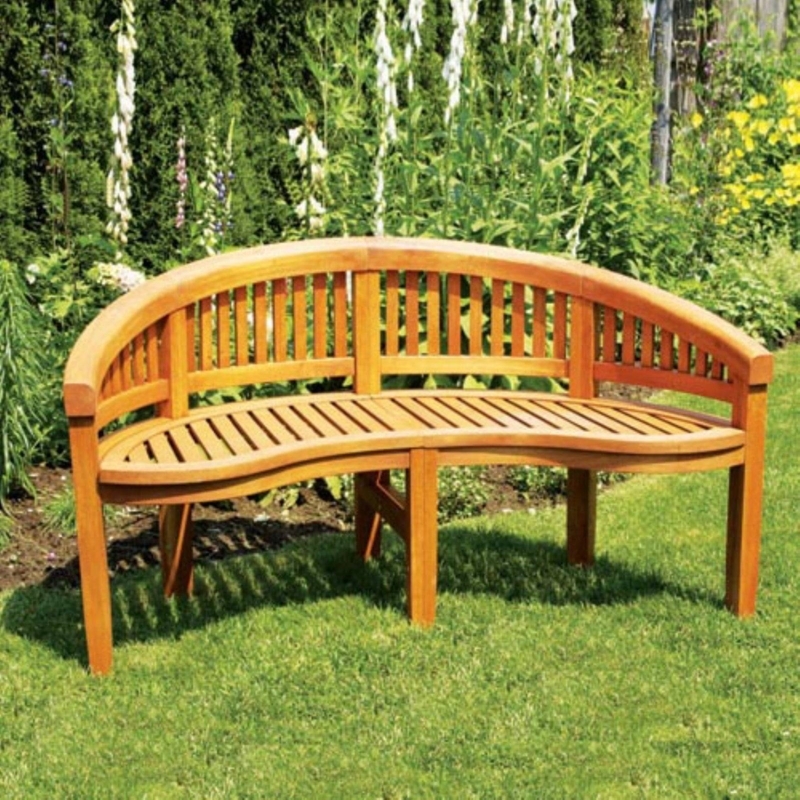 Curved Wooden Garden Bench for Outdoor Seating