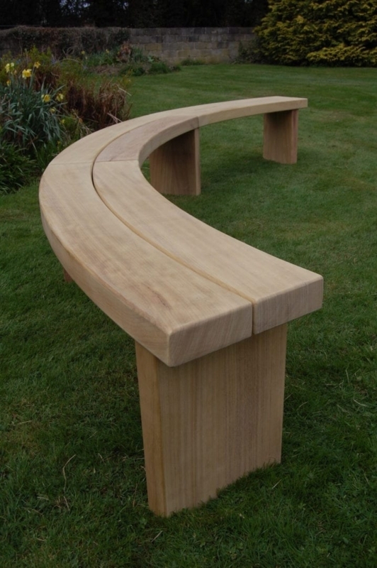 Curved Wooden Outdoor Bench for Garden Seating