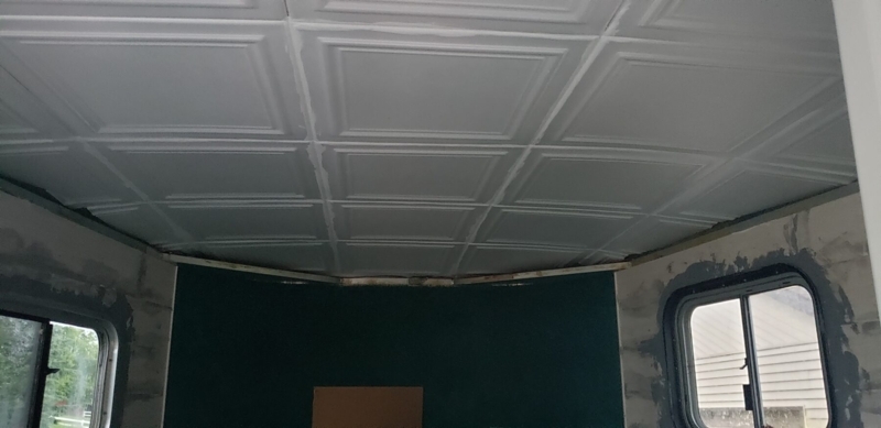 Decorative Ceiling Panels for Mobile Homes