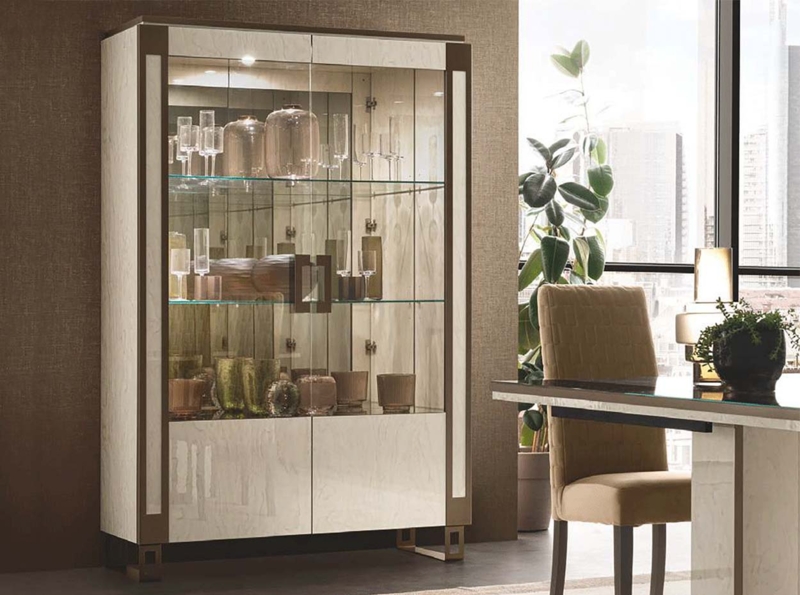 Diamond MobilPiu Modern China Cabinet |