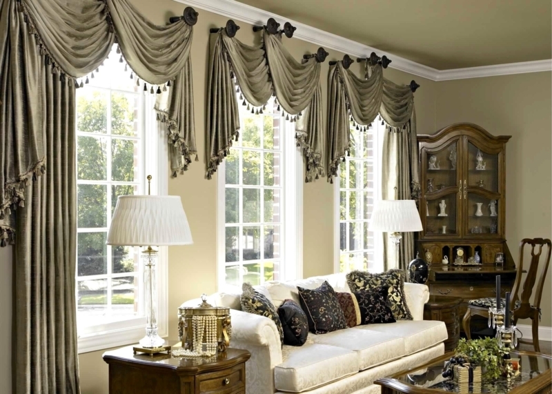 Elegant Draped Curtains with Traditional Living Room Decor