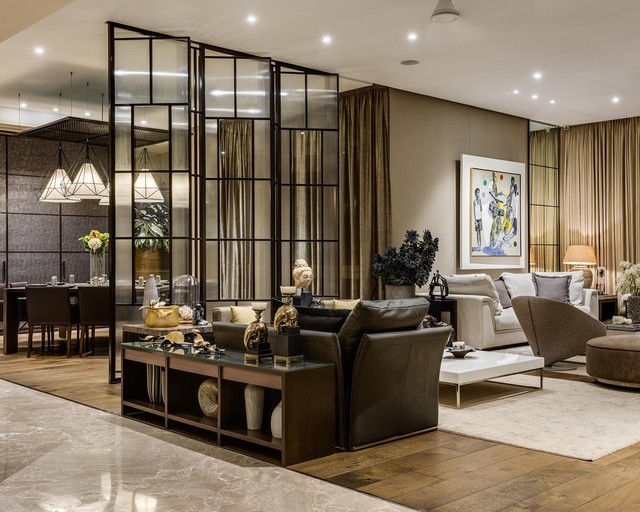 Elegant Glass Dividers Enhancing Open Living Spaces
